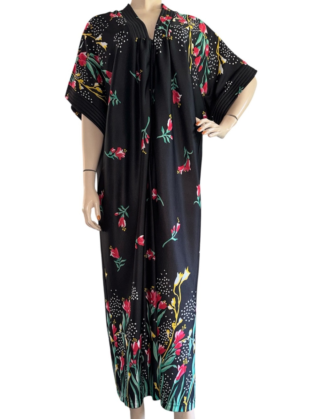Vintage Black Floral Zipper Robe / Dress Robe
